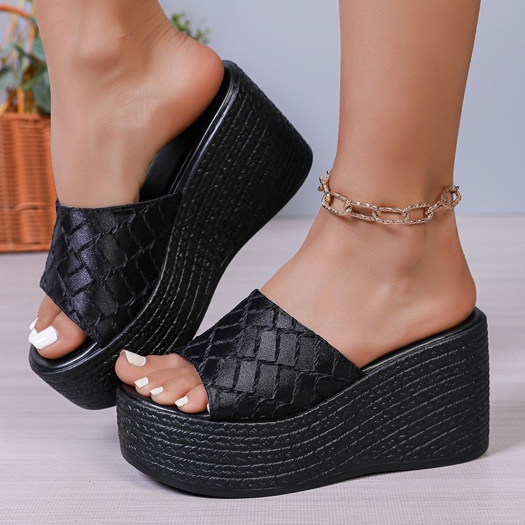 2025 New Cross-Border European and American Style Thick-Soled Wedge Sandals for Women, Open-Toe Platform Slippers, Fashionable and Versatile 2025 New Cross-Border European and American Style Thick-Soled Wedge Sandals for Women, Open-Toe Platform Slippers, Fashionable and Versatile