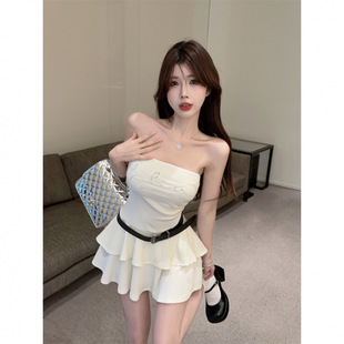 ���~߅�����B��ȹŮ�ļ������������ȹ�@���Ľ^��һ�ּ�Ĩ��ȹ��