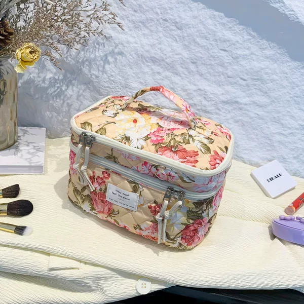 New Floral Cosmetic Bag Large Capacity High-end Cosmetic Storage Bag Portable Travel Wash Bag Clutch Bag