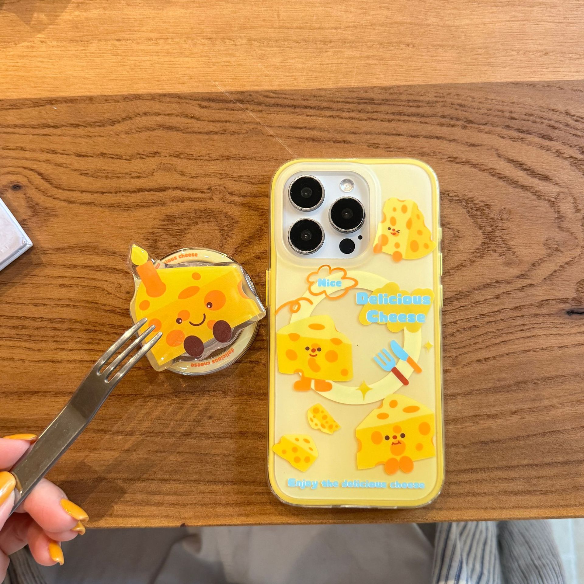 Queso amarillo divertido coreano para Apple 15Pro/16Pro funda para teléfono móvil 14ProMax femenino 13 nuevo 16PM