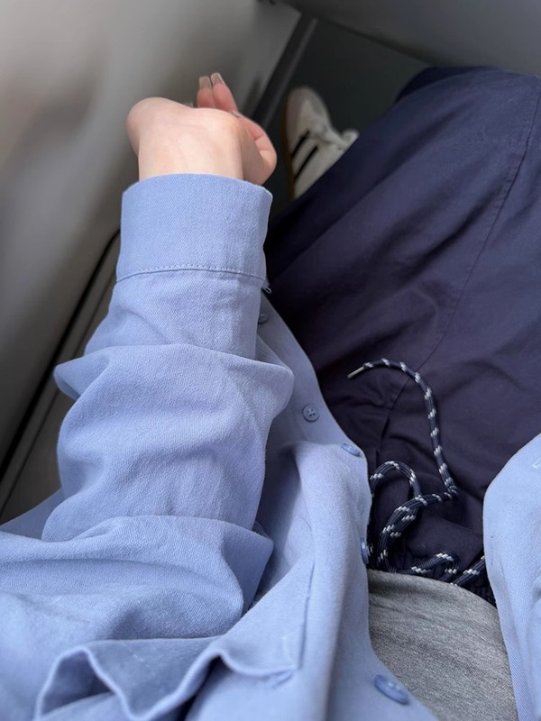 衬衣女款2025新款爆款漂亮小衫蓝色衬衫外套女夏季高级感通勤穿搭|undefined