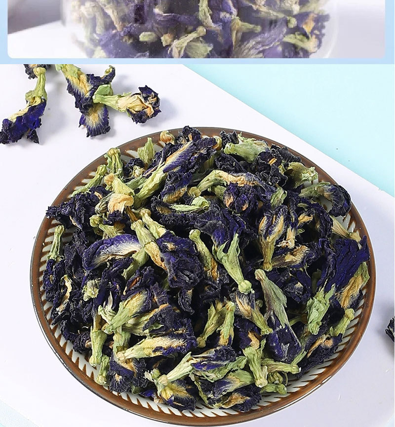 Butterfly Pea Flower Lan Hu Die Dried Blue Petals for Tea Drinks and Natural Food Coloring 30g Bottle preparation