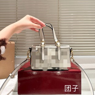 �¿�ƽ�yƤխ�玧���{���μ�б����L���������玧�ϻ�