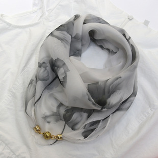 65 Square Scarf 2025 New Pearl Magnet Buckle Pendant Necklace Double-Sided Double-Layer Versatile Lazy Small Scarf