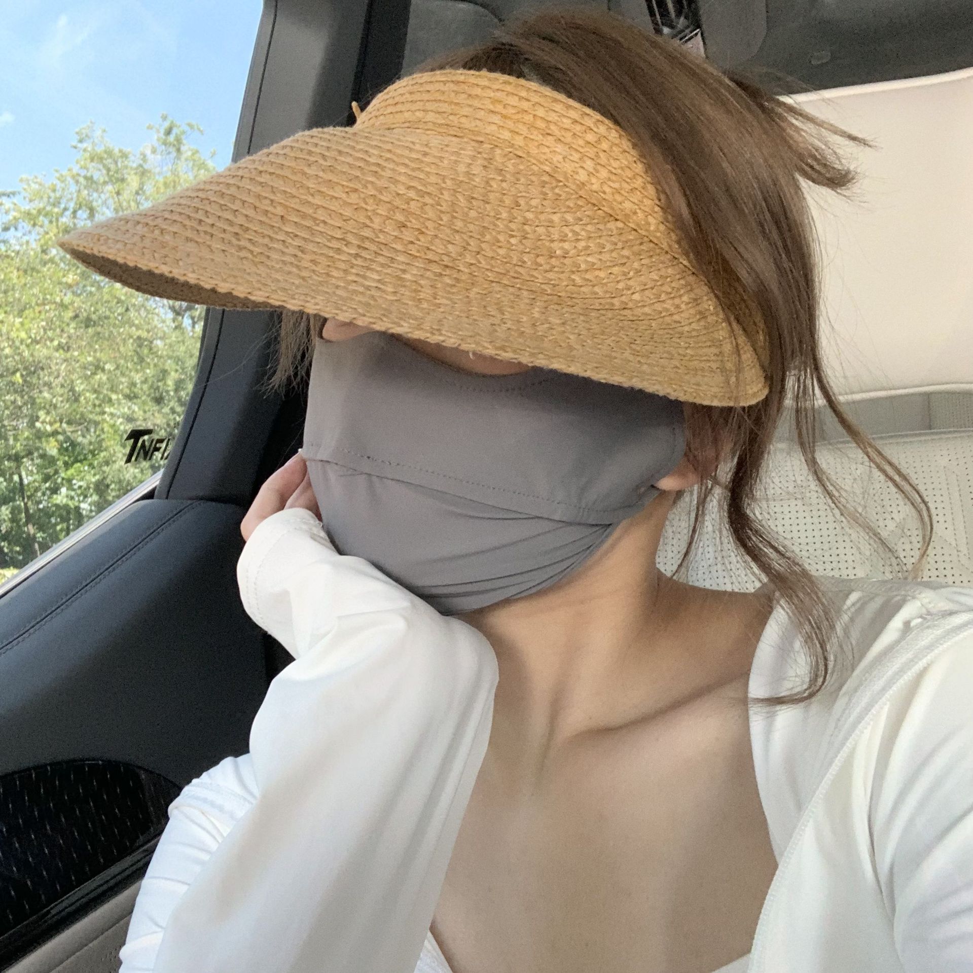 Máscara de protección solar de nailon completo, nueva máscara de color sólido de verano, cara de seda de hielo de alto valor, máscara de viento de conducción de estilo Gini