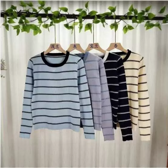 撞色圆领条纹长袖针织衫女秋季内搭打底衫洋气设计感小众早秋上衣