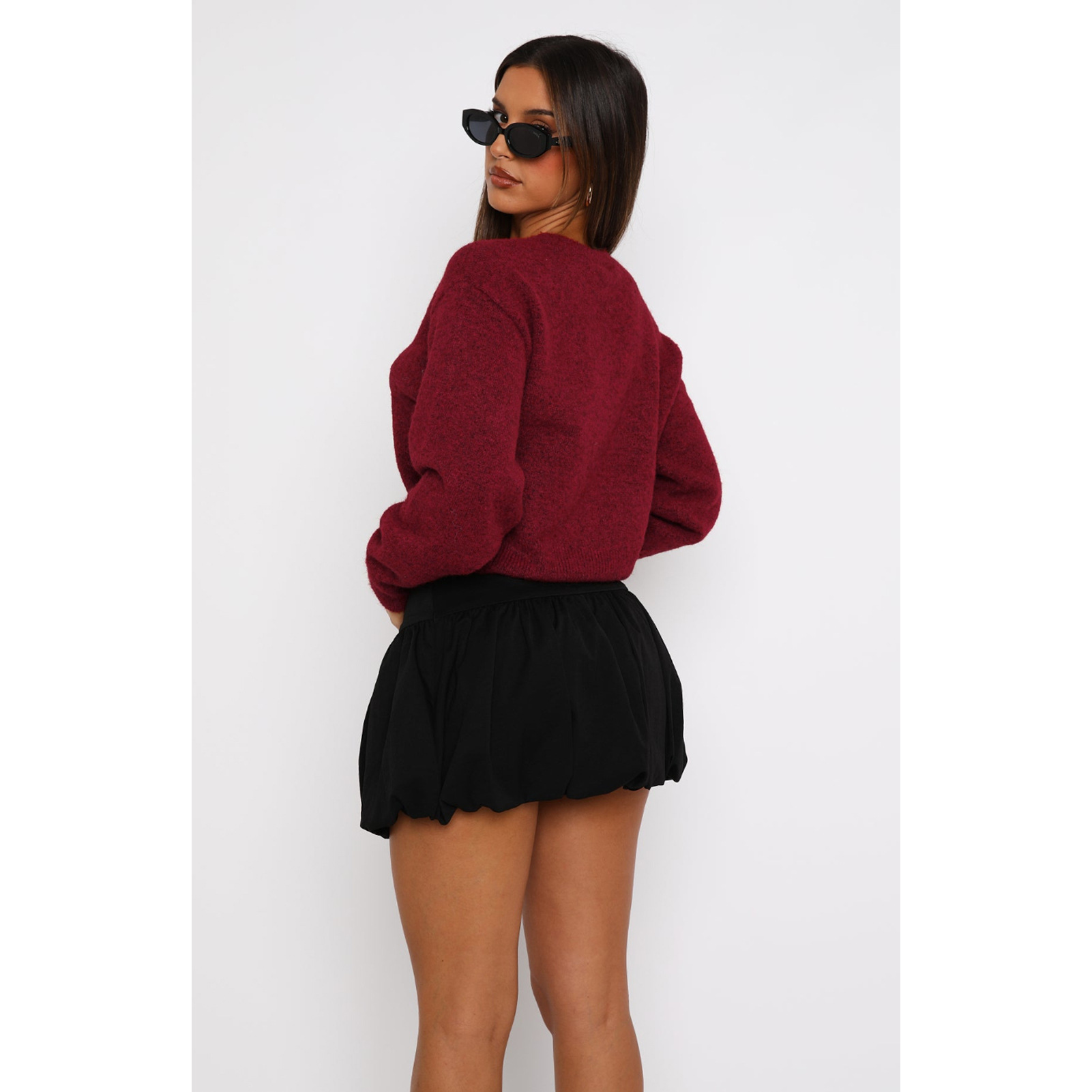 280g Weight Long Sleeve Sleeve Length Single Breasted Placket Type Polyester Fabric Type Short Top Length Cardigan, Sweater Tops Type Daily Occasion Round Neck Neckline Loose Fit Type Solid Color Pattern Spring, Autumn Season Women's Gender Button Design Streetwear Style Wholesale Women's Streetwear Solid Color Long Sleeve Button Sweaters & Cardigans 82