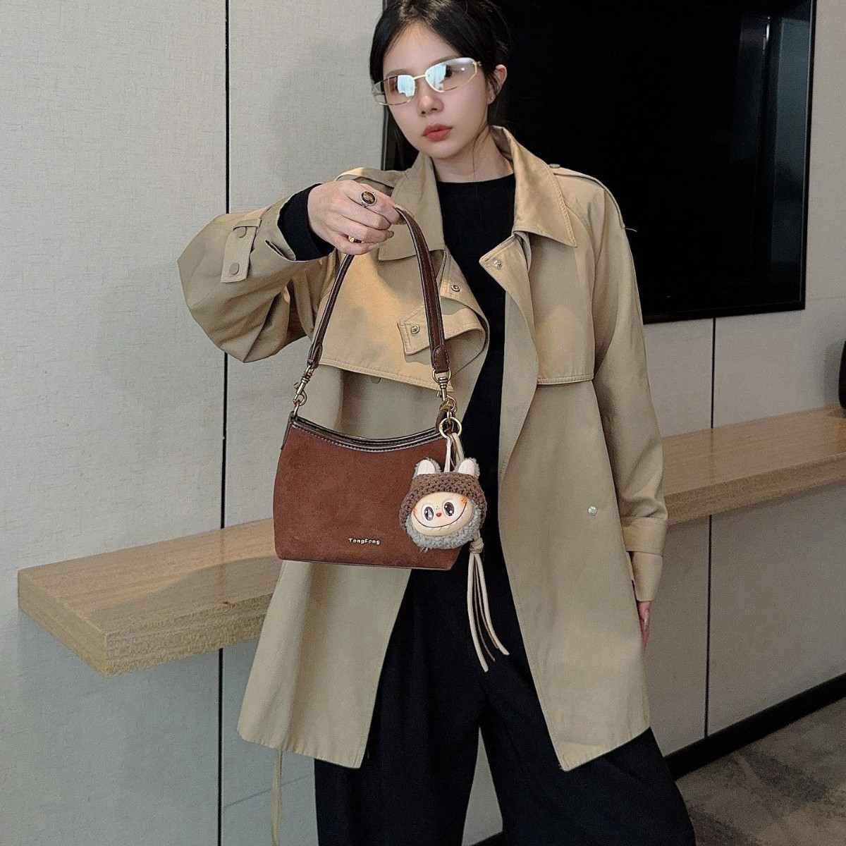 Frosted Genuine Leather Crescent Bag For Women, High-End Vintage Commuter Shoulder Bag, Suede Crossbody Small Tote - Thumbnail 4