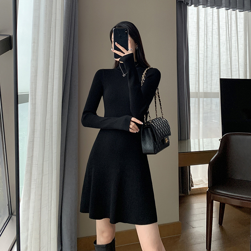 tide ins black knitting Dress 2022 Autumn and winter new pattern Show thin overcoat have cash less than that is registered in the accounts Internal lap Backing skirt