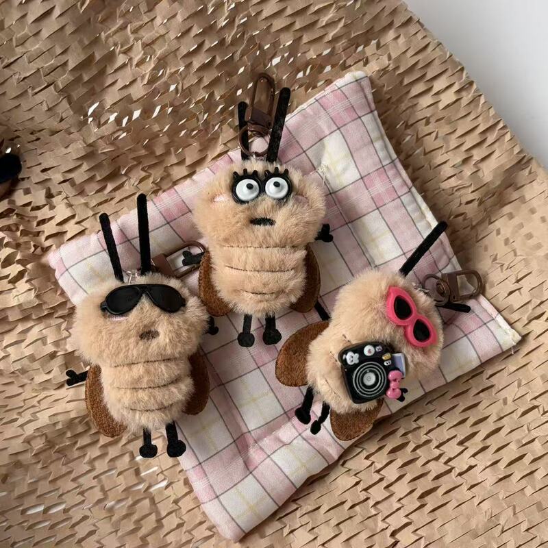 Cute and Funny Plush Cockroach Pendant Student Backpack Animal Doll Gift Keychain Plush Pendant