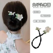精致2026高级感山茶花蝴蝶盘发器丸子头发饰盘发器后脑勺发夹头饰
