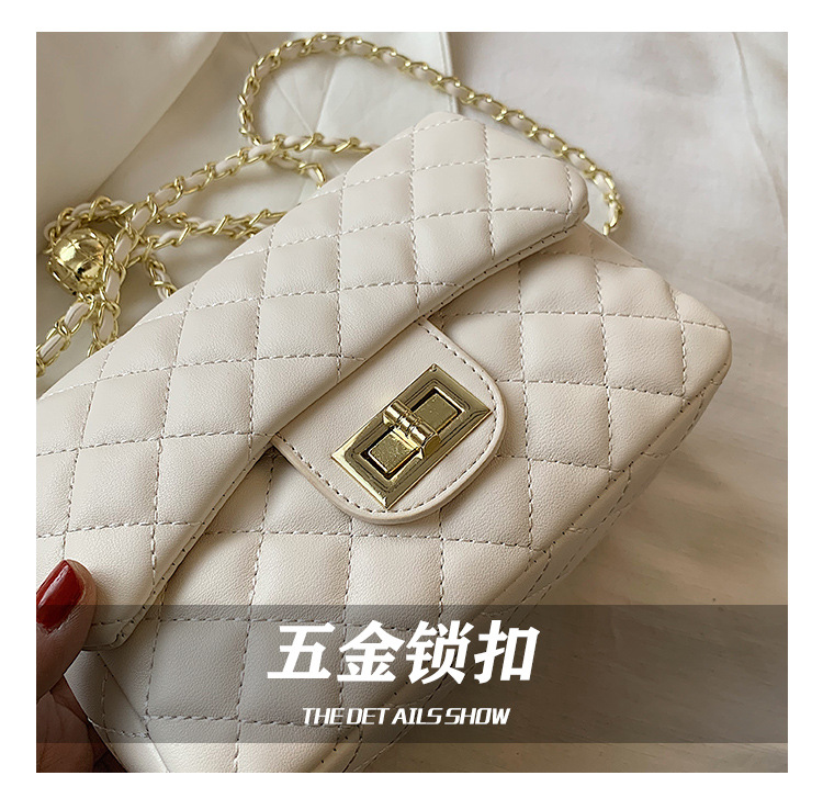 Korean Style Chain Lock Messenger One-shoulder Small Square Bag display picture 12