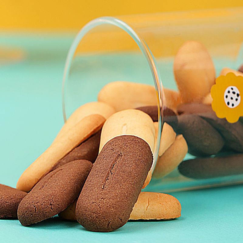 Whole box wholesale casual Internet Celebrity Snack cookies front desk Entertainment independent small package multi-flavor candy cookies