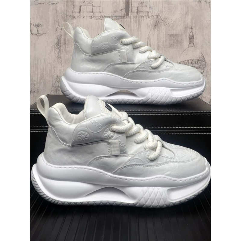 Мужская обувь 2025 новые толстые кожаные маленькие белые туфли