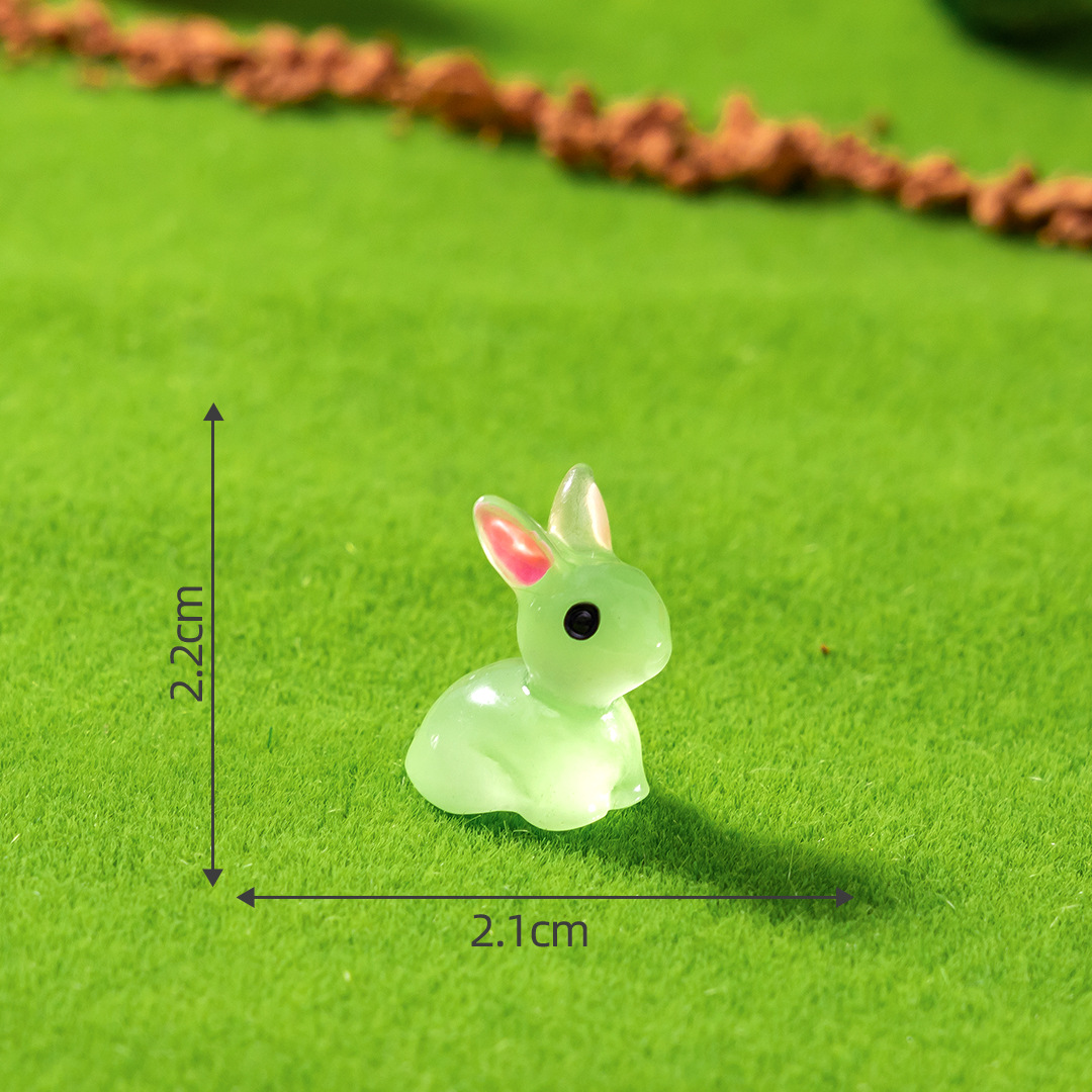 No. 5 luminous seven-color rabbit-green