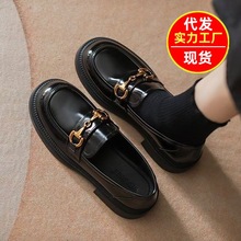 �R㕿�СƤЬŮ2024�괺���¿�һ�_��Ӣ���L��ЬܛƤƽ�ט���ЬŮ