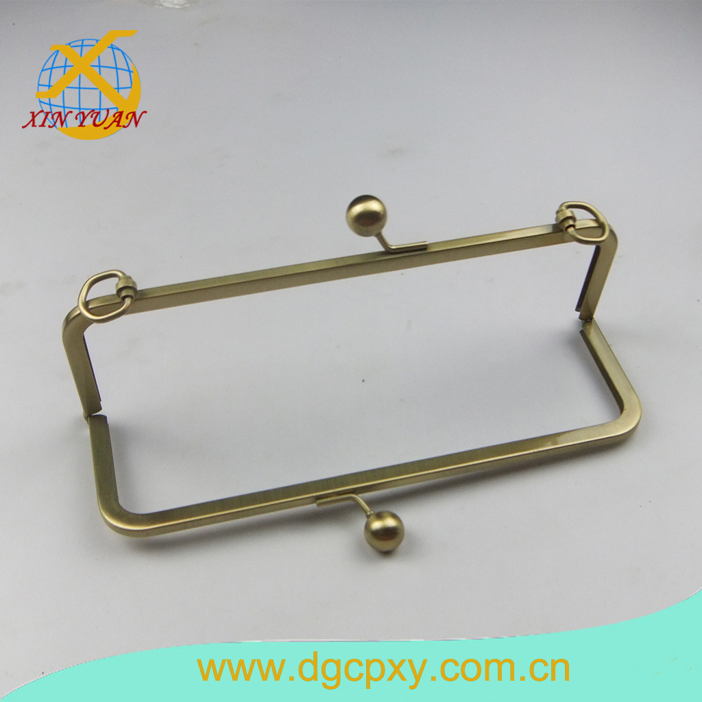 供应皮具手袋箱包五金，钱包边条， 五金手挽夹 ，手袋配件