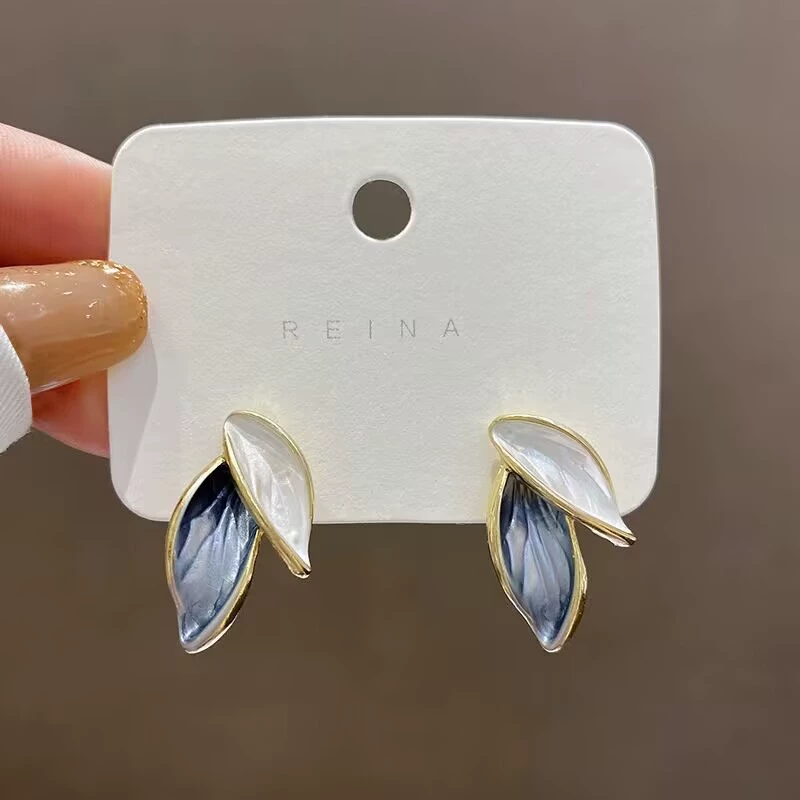 Серьги асимметричные с кисточкой, 925 серебро, игла, корейский стиль элегантный минимализм