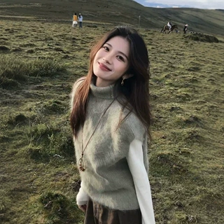 温柔风韩系绿色高领针织马甲背心女秋季软糯奶呼呼外穿无袖小上衣