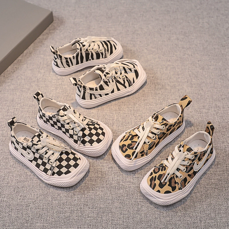 Детские кеды для мальчиков и девочек 2025 года, нескользящие, износостойкие, дышащие и удобные, для детей младшего и среднего возраста.