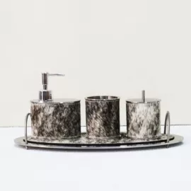 树脂工艺品;石膏工艺品;金属工艺品