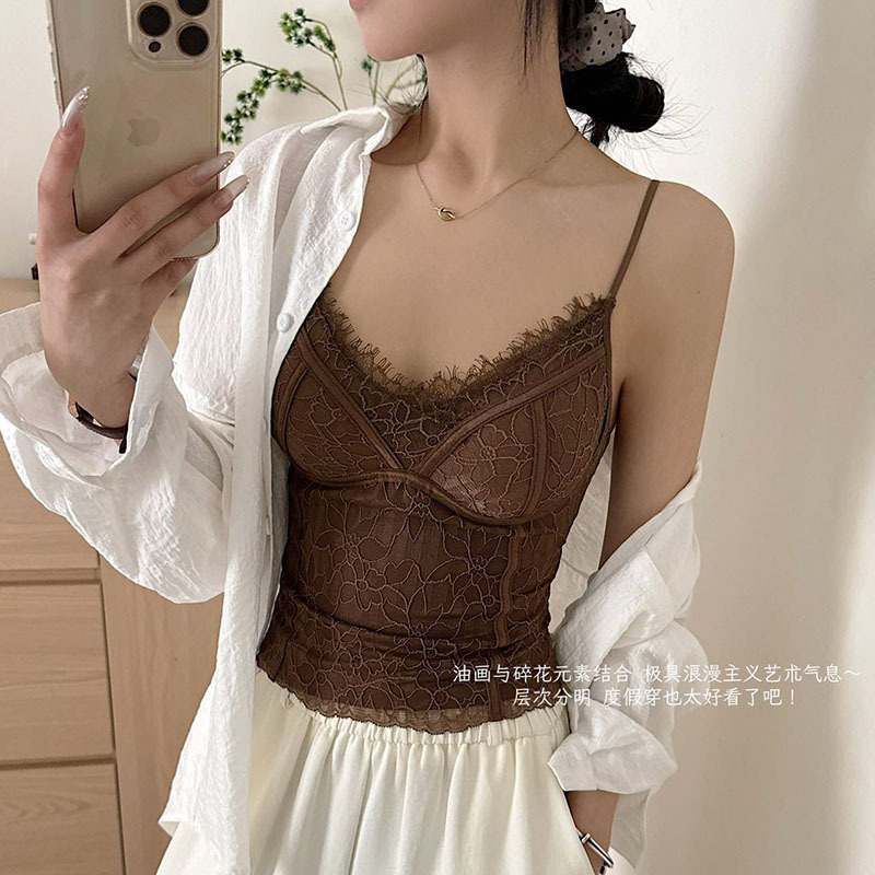 2026 New Style Sexy Pure Desire Lace Camisole with Chest Pads for Women, Suitable for Inner Wear or Outer Wear as a Base Layer