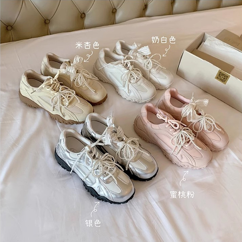 Grape Mom's Original Crescent Sole ~ Spring Lace Pearl Strap Height-Increasing Casual Women's German Training Shoes