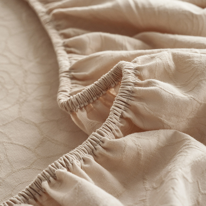 2024 nuevo estilo A de media capa de algodón de tres capas de hilo jacquard funda de cama a prueba de polvo cubierta protectora de colchón acolchado con todo incluido