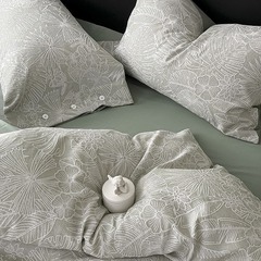 A set of 4 pieces of retro pastoral-style embossed lace-washed cotton bedding, including pure cotton quilt cover and bed sheet, for the bed.