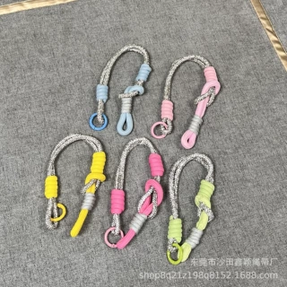 来图定制手工手机挂绳短款带钻拼接时尚少女心多巴胺色挂链挂脖