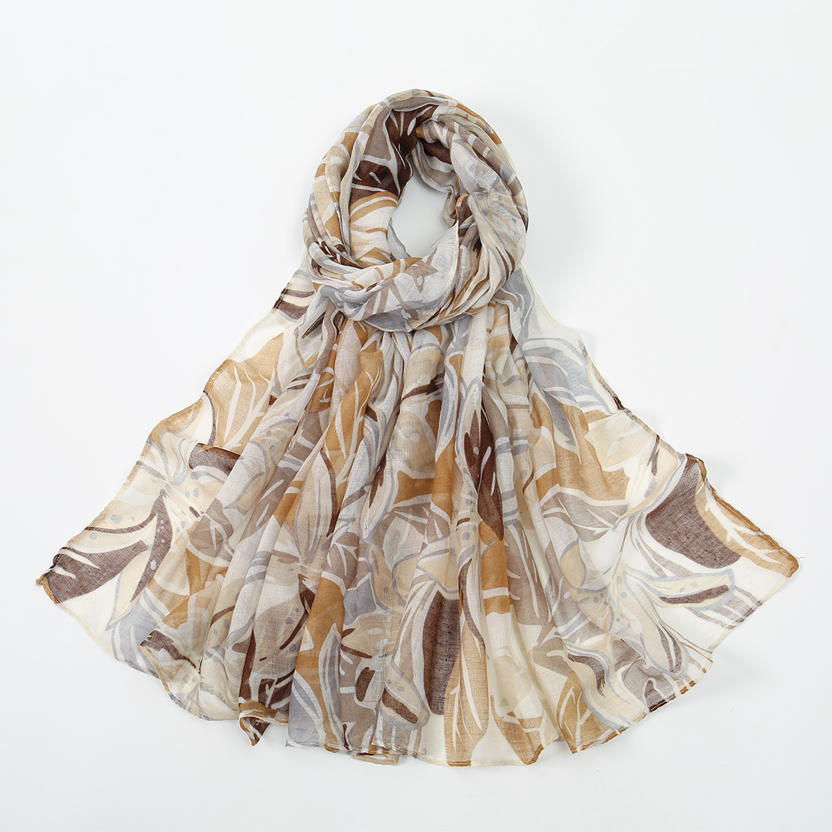 秋冬新款巴厘纱手感围巾素雅花卉印花拆须丝巾装饰披肩女时尚复古