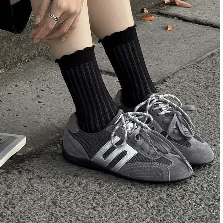 Genuine Leather Retro Moral Training Shoes for Women 2025 New Formula Track Racing Shoes Thin-Soled Casual Sports Shoes Forrest Gump Shoes