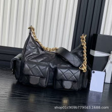 �]�����ƤҸ�°���ڴ��C܇��С��Ƥ��Ʒ�|С���L�ٴ�μ��Ů