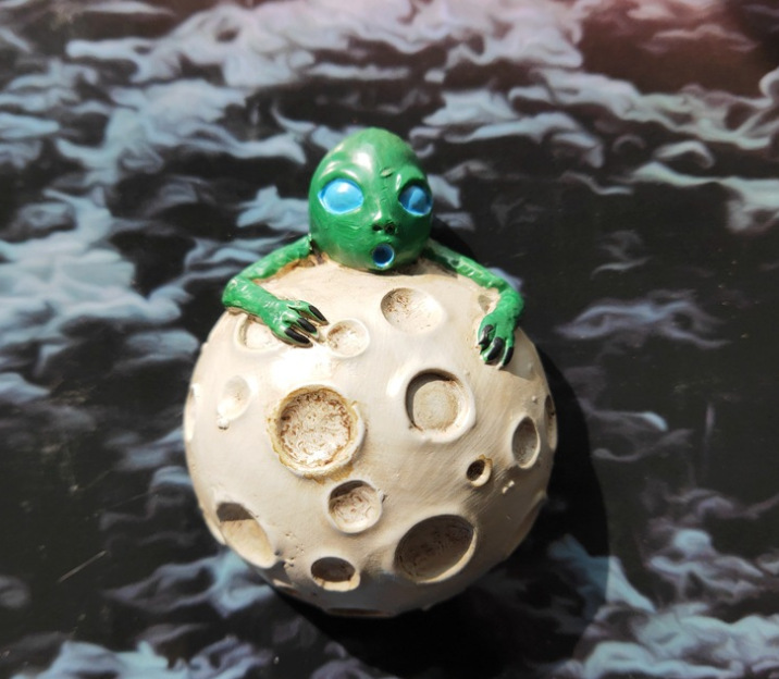 外星人登陆月球