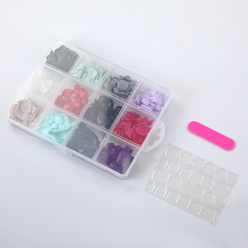 288Pcs/Set Artificial Toenails 399.6cm Inch 12 Vibrant Colors Chic Square Short Nail Art Decoration for Women