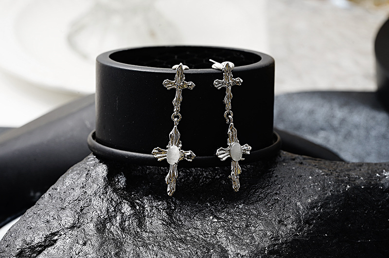 Retro Cross Copper Plating Opal Pendant Necklace