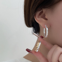シルバー Ruitai s925 スターリングシルバーイヤリング女性のための幾何学的なクラッシュアイスアイスハイエンド菱形イヤリングシルバージュエリーパーソナライズされたユニークなイヤリング