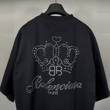 2025���_�汾��Ʒ�|B��25SS�¿�󱳻ʹڽ���LOGO�C荶���T����Ů