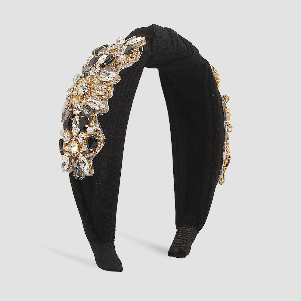 Fashion Imitation Pearl Baroque Retro Wide-brimmed Diamond Headband Female display picture 4