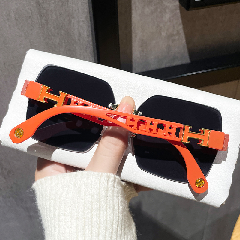 2024 new frameless fashion cut-edged sunglasses for women's square…