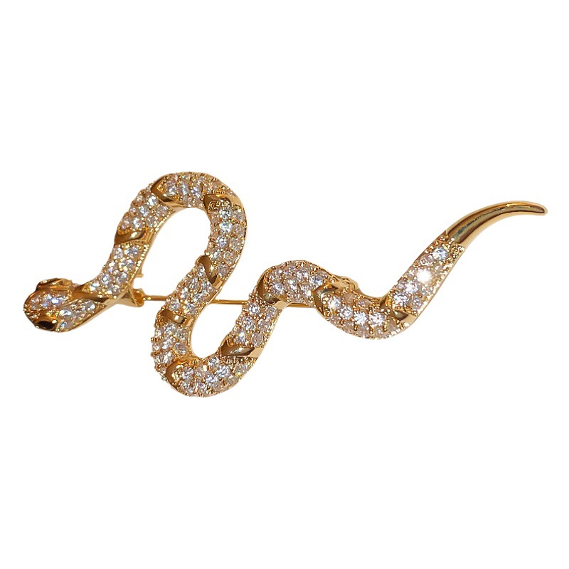 Europa y América exagerada circón broche en forma de serpiente de oro real galvanoplastia personalidad nicho temperamento alto sentido suéter pin ramillete femenino