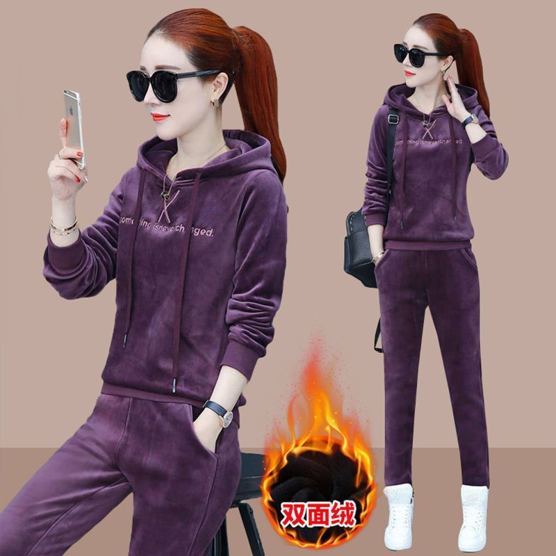 Thickened fleece-lined Gold Velvet Casual Sports suit Women's Autumn and Winter New Loose Hooded Sweater Two-piece Set
