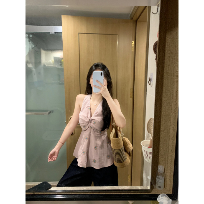보라