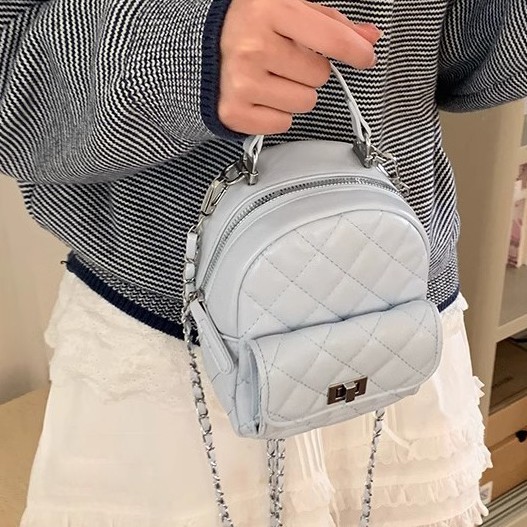 今年人気のファッショナブルな小さな香りの質感のポータブル小さなバックパック菱形チェーンの質感多用途のデイリーバックパック|undefined