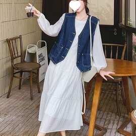 今年流行牛仔马甲连衣裙两件套女2026春季新款复古气质减龄套装裙