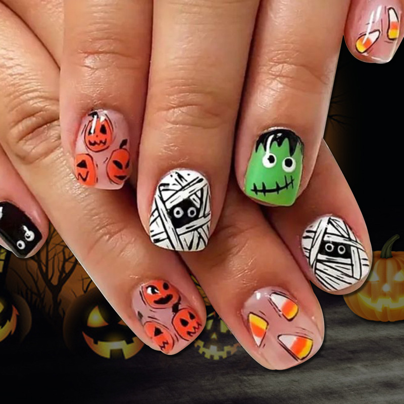 Halloween Nails Short Square Black and White Bandage Pumpkin Head Pattern Removable Fake Nails Nail Art Patches Nails