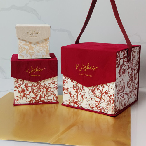 Wholesale Tote Embossed Fabric Wedding Gift Box Chinese Style Candy Box Empty Candy Shop Packaging Box