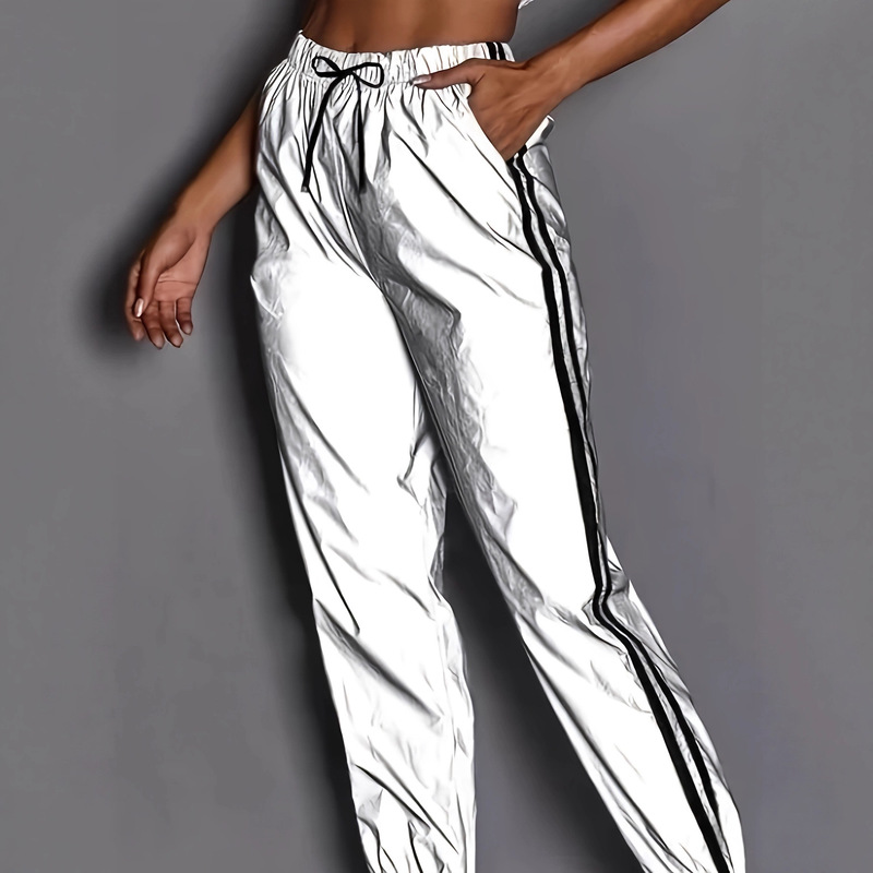 2025 Cross-Border European and American Fashion Reflective Windbreaker and Jogging Pants for Women, Suitable for Daily Sports, Fitness, and Outdoor Wear