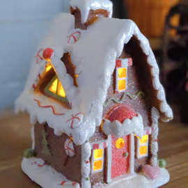 9QXC百亩家复古美式可爱童话温馨圣诞带灯树脂小雪屋小房子装饰品