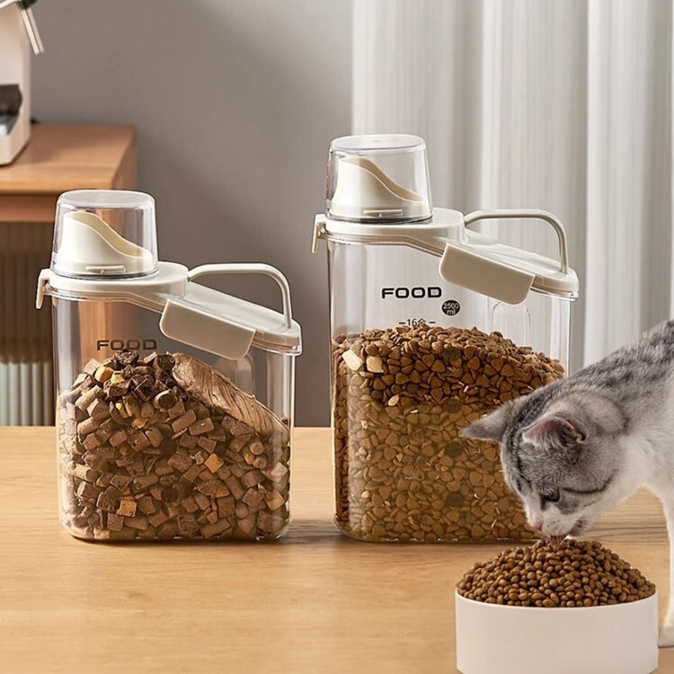 Free shipping cat food storage bucket dog food storage bucket pet snack sealed jar moisture-proof supplies sub-Packaging Storage Box Portable